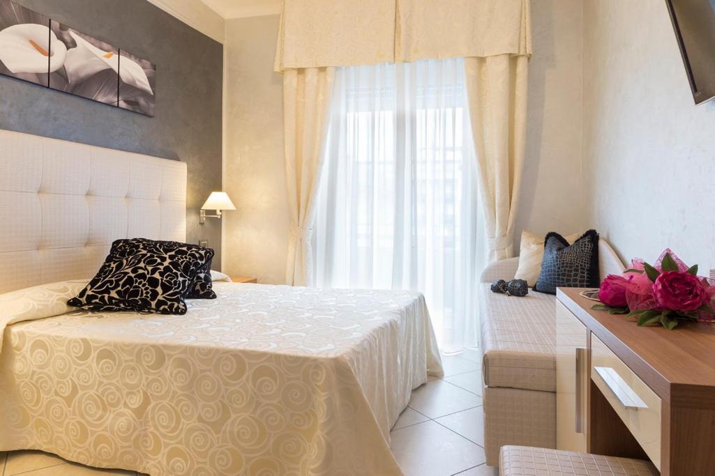 Hotel Petronio Ριτσόνε Εξωτερικό φωτογραφία